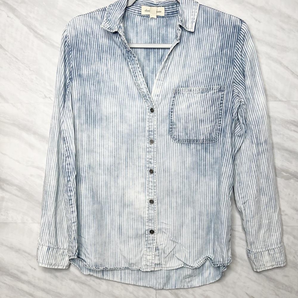 Cloth & Stone Blue Stripe Acid Wash Button Down XS
